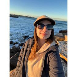 Cap combinada en paño