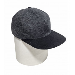 Cap paño gris y negra
